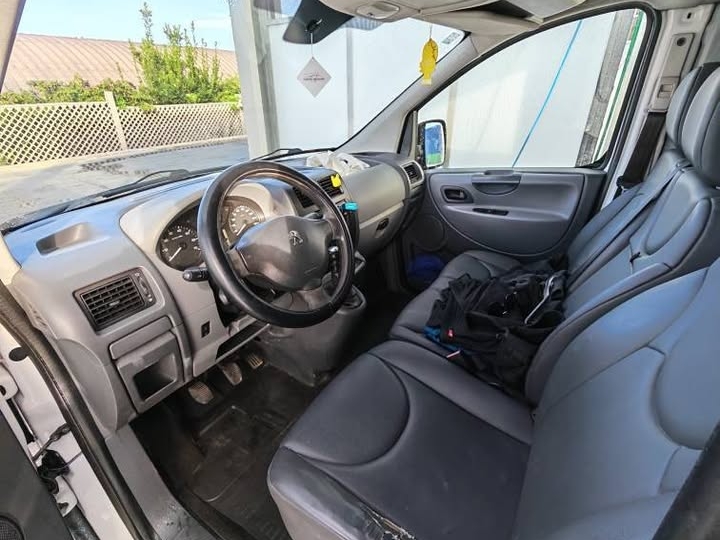 Peugeot Expert 2.0 HDi