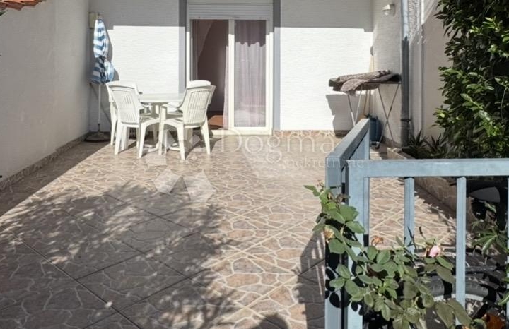Crikvenica- apartman/ 2S+DB/ 58.20 m2