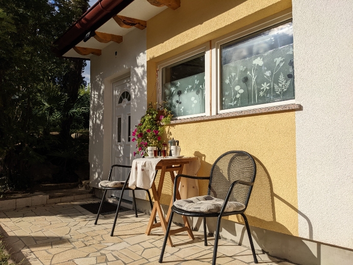 Garsonijera Ika, 250 m od fakulteta