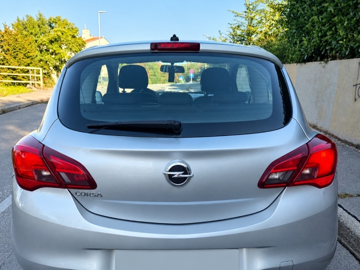 Opel Corsa E 1.4, 2016. g., 1. vlasnik