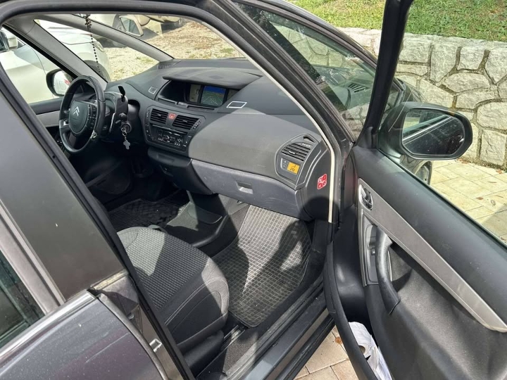 Citroën Picasso 1.6 HDi, automatik, 2013.