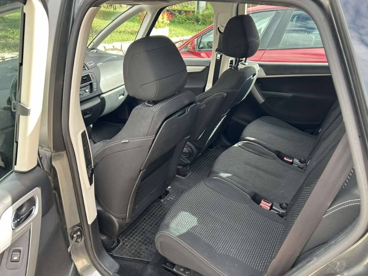 Citroën Picasso 1.6 HDi, automatik, 2013.