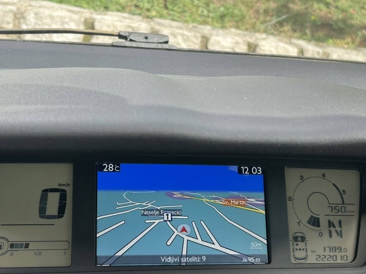 Citroën Picasso 1.6 HDi, automatik, 2013.