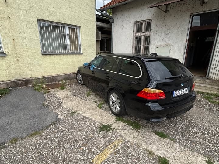 BMW 520d Touring, automatik, 2006.