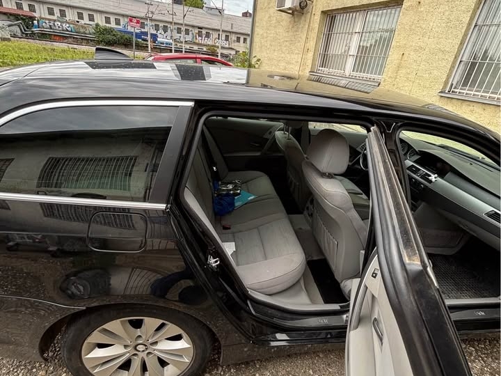 BMW 520d Touring, automatik, 2006.