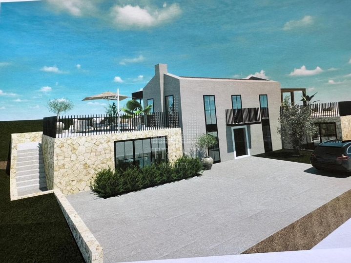 Paz, Istra – Kuća za adaptaciju s velikim terenom