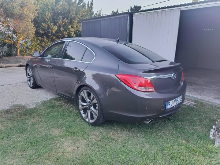 Opel Insignia 2.8 V6 turbo 4x4 Cosmo, 2010. god.