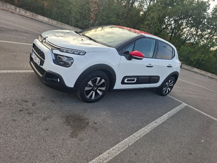 Citroen C3 1.2 automatik, 2024. god.