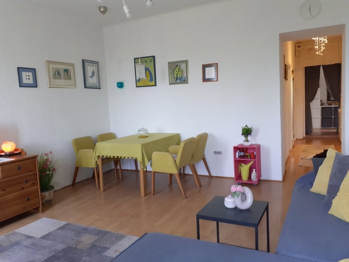 Rijeka, Kozala – dvosoban stan 65 m2, terasa, pogled na more