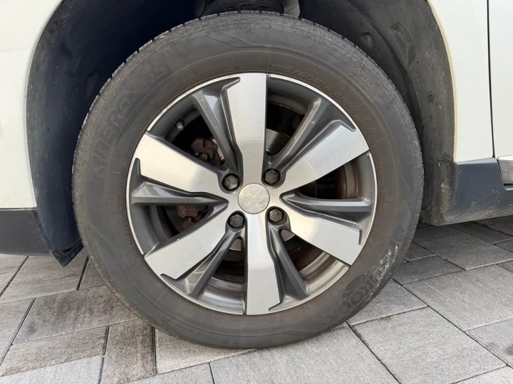 Peugeot 2008, 2015. god.