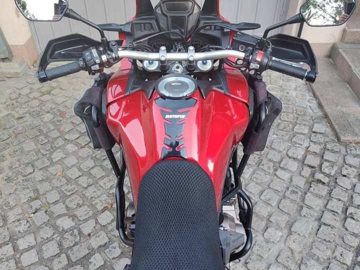 Honda Africa Twin 1000 DCT, 2018. god., 75.000 km