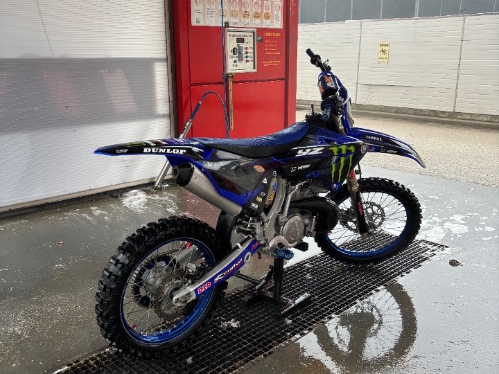 Yamaha YZ 250, 2023. god.