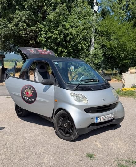 Smart ForTwo 800 cdi, 2003. god., reg. do 10./2027.