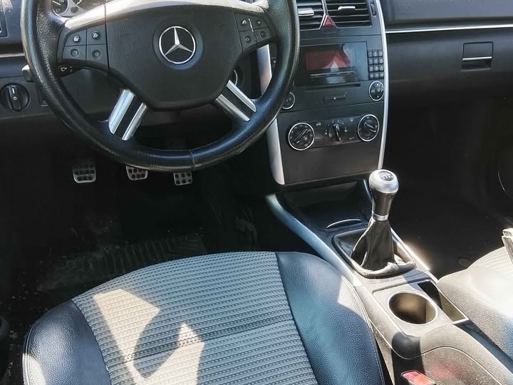 Dizne Mercedes B 180 CDI, 2008. god.