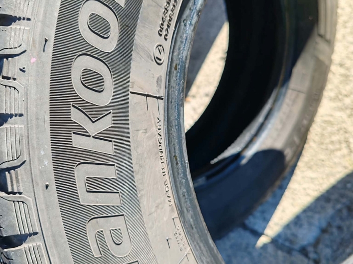 Gume  215/65R16C zimske