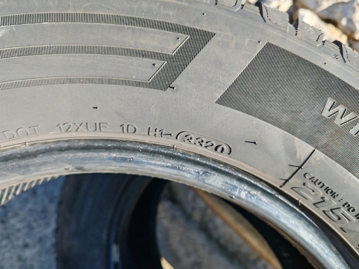 Gume  215/65R16C zimske