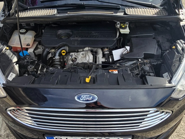 Ford C Max Titanium 2016.god prodajem