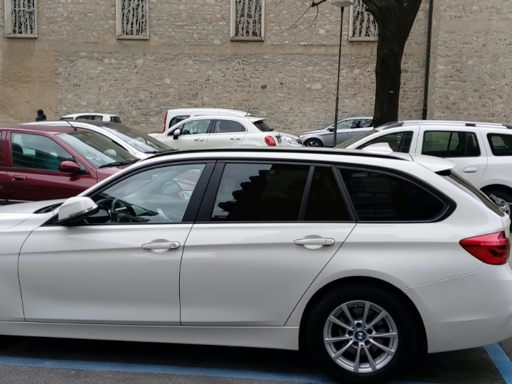 Prodajem BMW320d XDRIVE