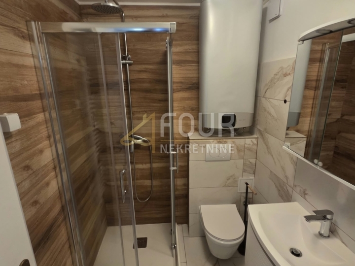 Rijeka, Donja Vežica, 54m2, 2S+DB, uređen stan s lođom!