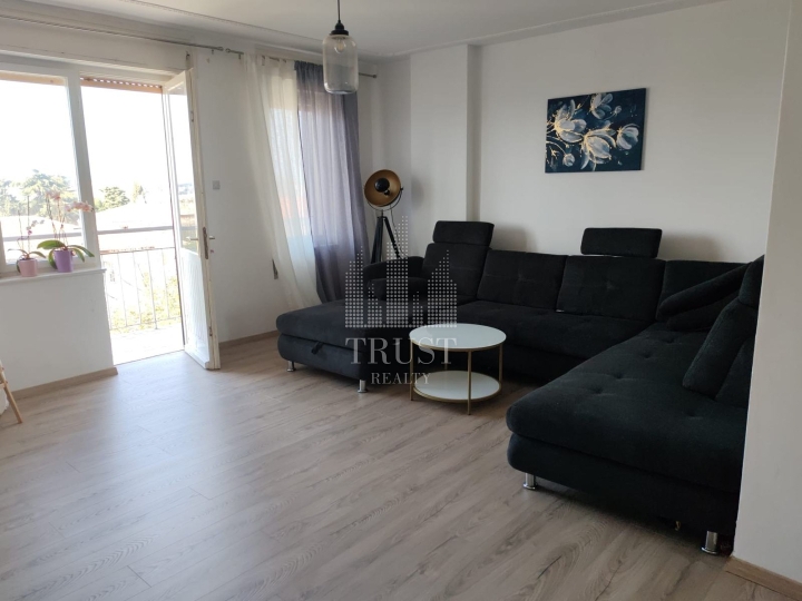 Istra, Umag - prostrani trosobni stan ID 5099