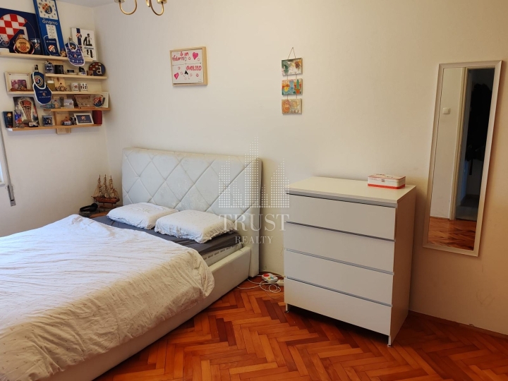 Istra, Umag - prostrani trosobni stan ID 5099