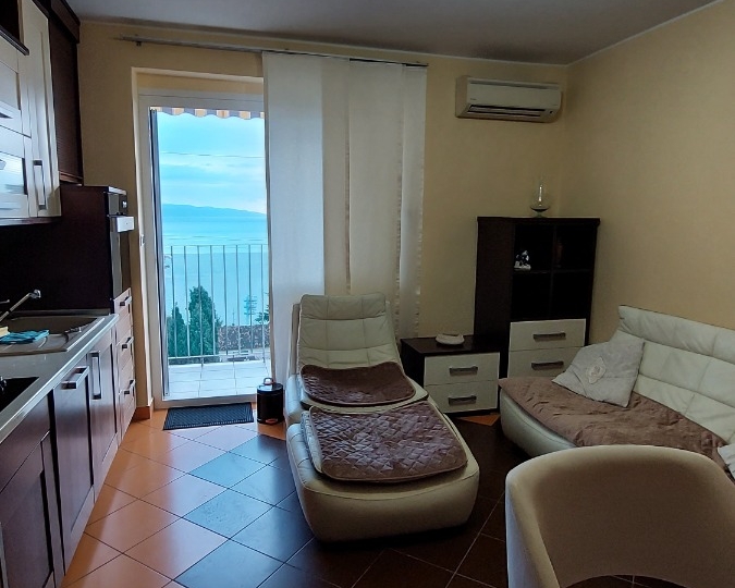 Dugoročni najam stana - Kantrida, 55 m2