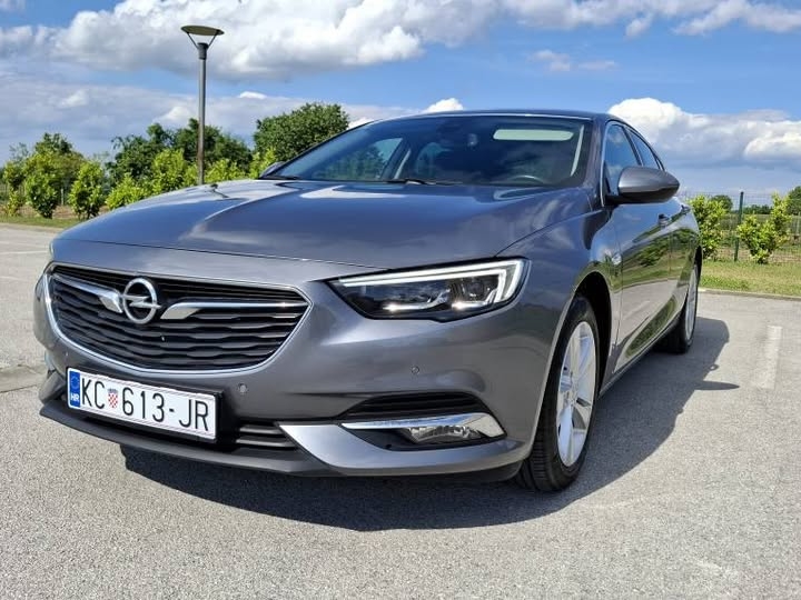 Opel Insignia 1.6 CDTi, 2017. god., 154.000 km