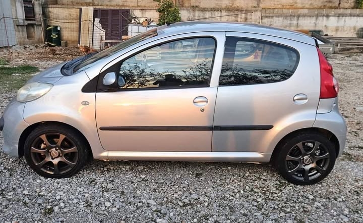 Peugeot 107, 2006. god., 173.000 km