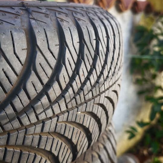 Zimske gume 175/70 R13, 4 kom.