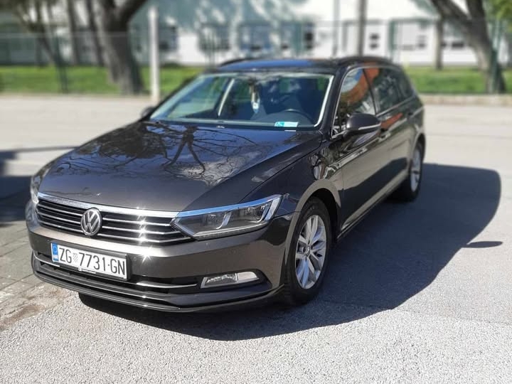 VW Passat B8 Variant 2.0 TDI DSG, 2016. god.