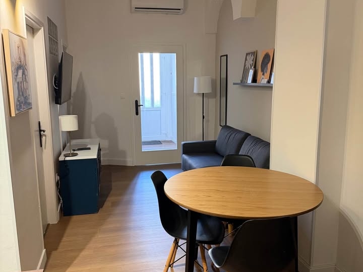 Rijeka, centar, stan 48 m2, najam