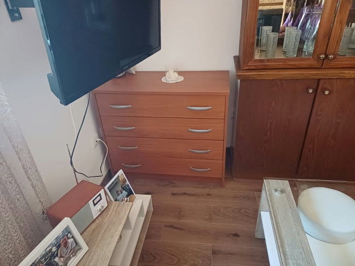Namještaj za dnevni boravak, 3 kom.