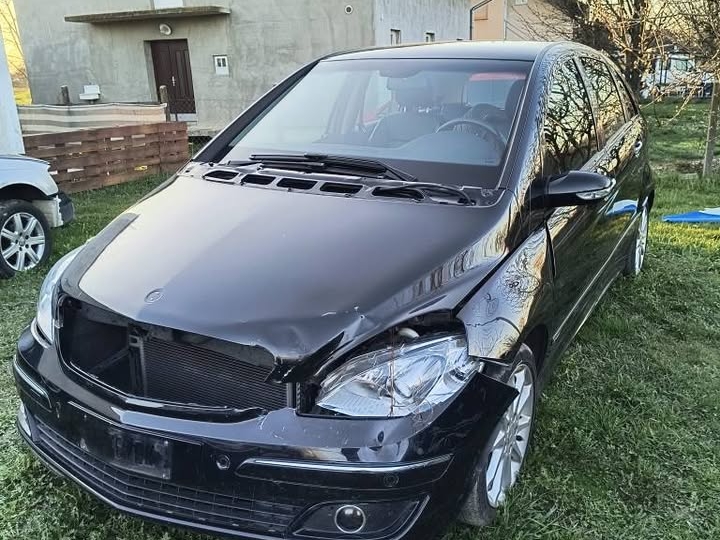 Mercedes B 200 CDI, 2008. god., dijelovi