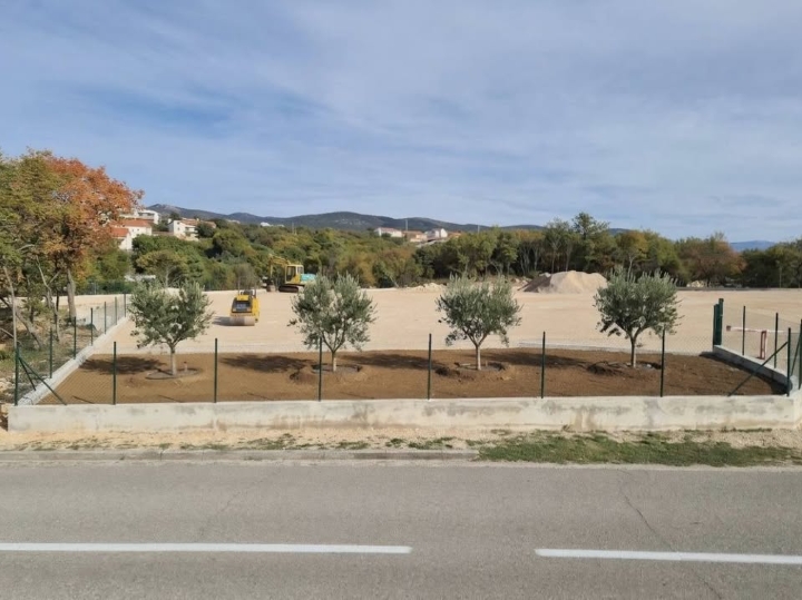 Kraljevica, poslovni prostor/skladište 3500 m2, najam