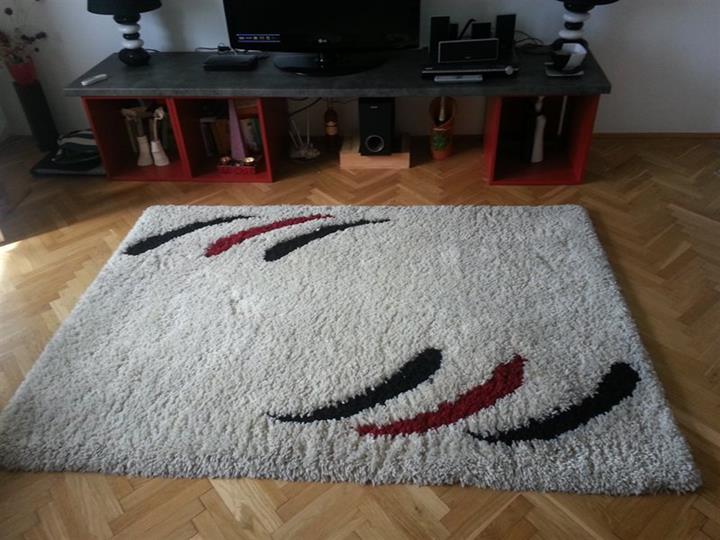 TEPIH ČUPAVAC