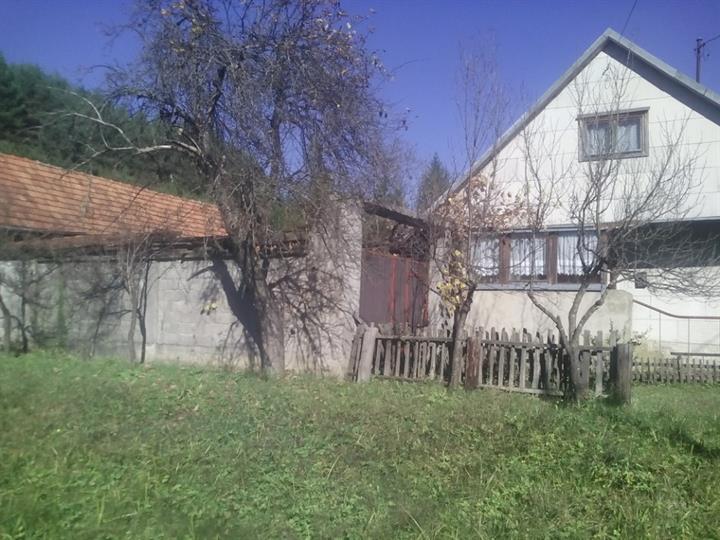 Kuća i imanje, idealno za seoski turizam
