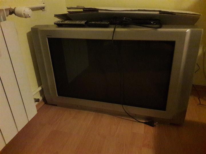 TV Panasonic, 72 cm