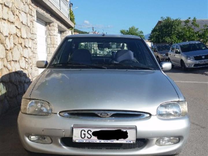 Ford Escort 1.4, 1998. godina
