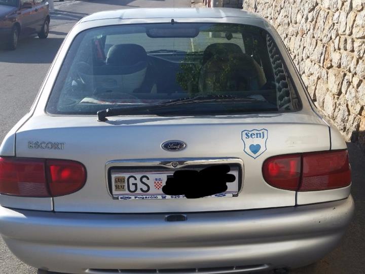 Ford Escort 1.4, 1998. godina