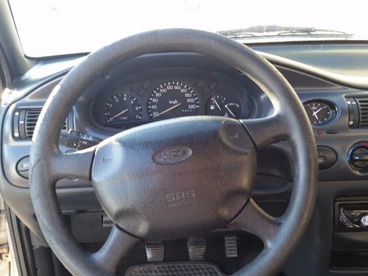 Ford Escort 1.4, 1998. godina