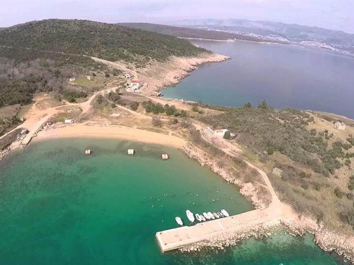 Prodajem zemljište na Otoku Krku