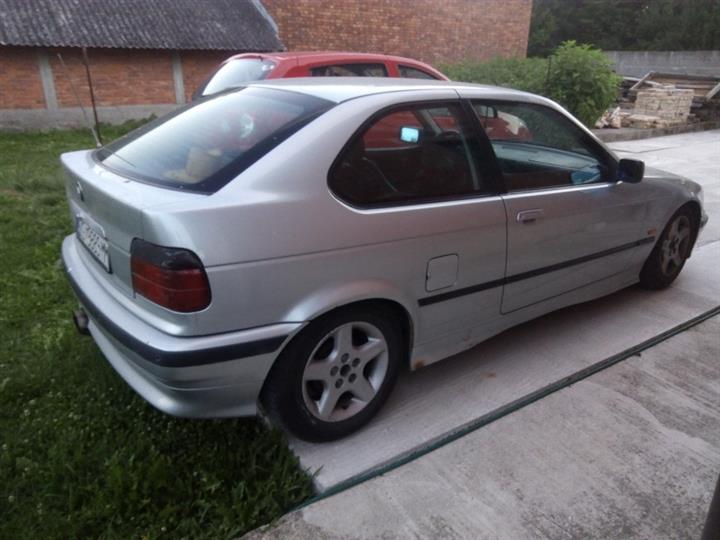 BMW 316i Compact E36