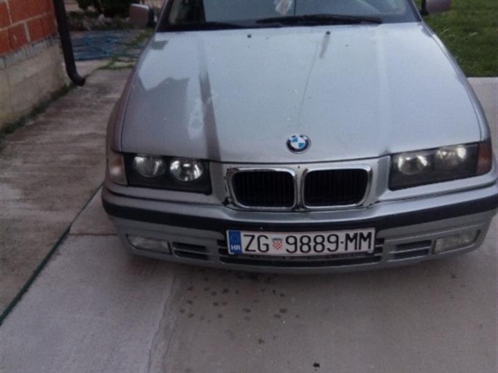 BMW 316i Compact E36
