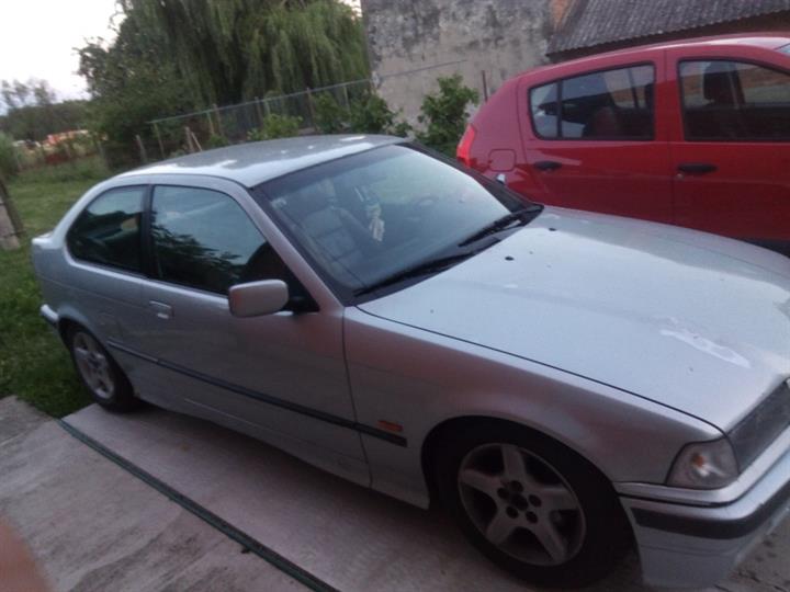BMW 316i Compact E36