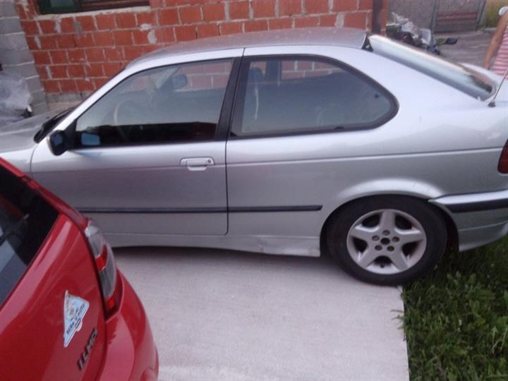 BMW 316i Compact E36