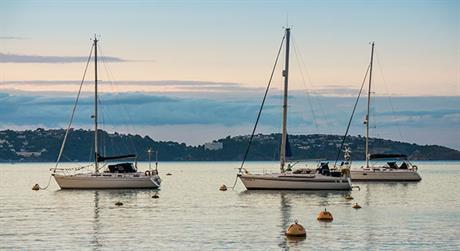 Specifičnost oporezivanja charter usluga koje pružaju putničke agencije