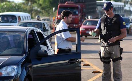 Ako ne predočiš policu autoosiguranja - plaćaš kaznu