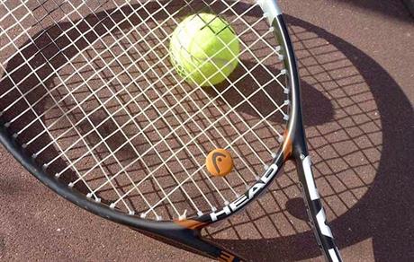 Tenis i artroza koljena