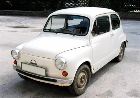 Stradala u maškarama 