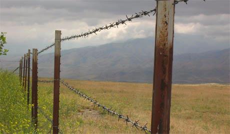 Teren koji sam kupio ima osmero suvlasnika, što mi je činiti?
